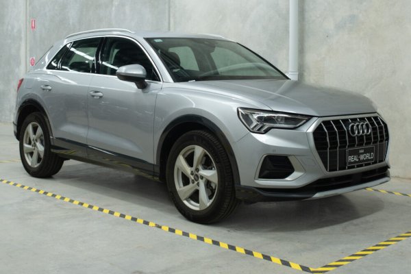 Все пак има и добри новини от последната порция тестове на ААА. Три кросоувъра са показали по-нисък разход в реалния живот от обявеното по WLTP. Това са Audi Q3, Hyundai Tucson и Subaru Forester. Всеки от тях е дал с по 3% по-нисък резултат в австралийските изпитания. 
